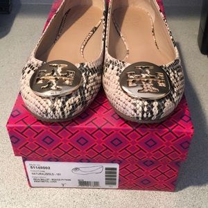 Tory Burch Reva Natural / Gold Size 7